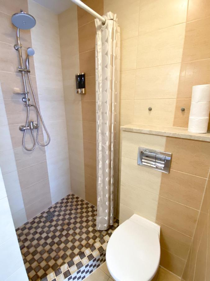 Pokoje Goscinne Przy Molo Gdynia Ngoại thất bức ảnh